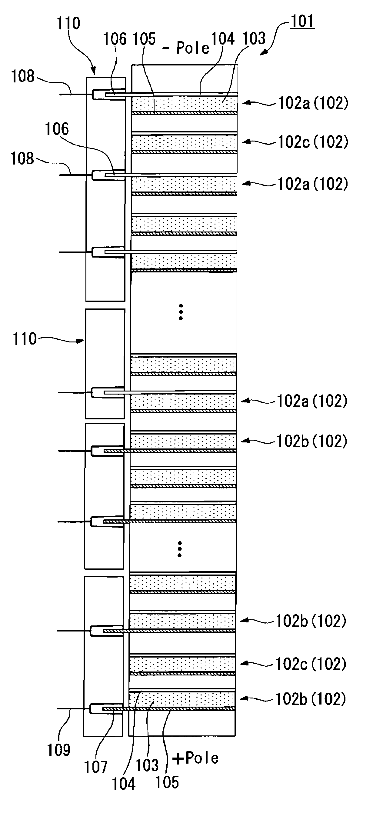 Connecting structure to cell of voltage detecting connector and fuel cell