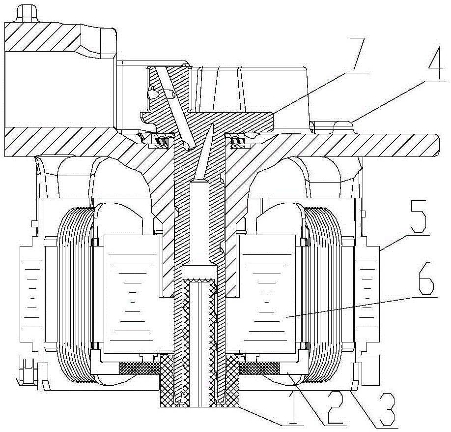 Oil pumping system for crankshaft and compressor with same