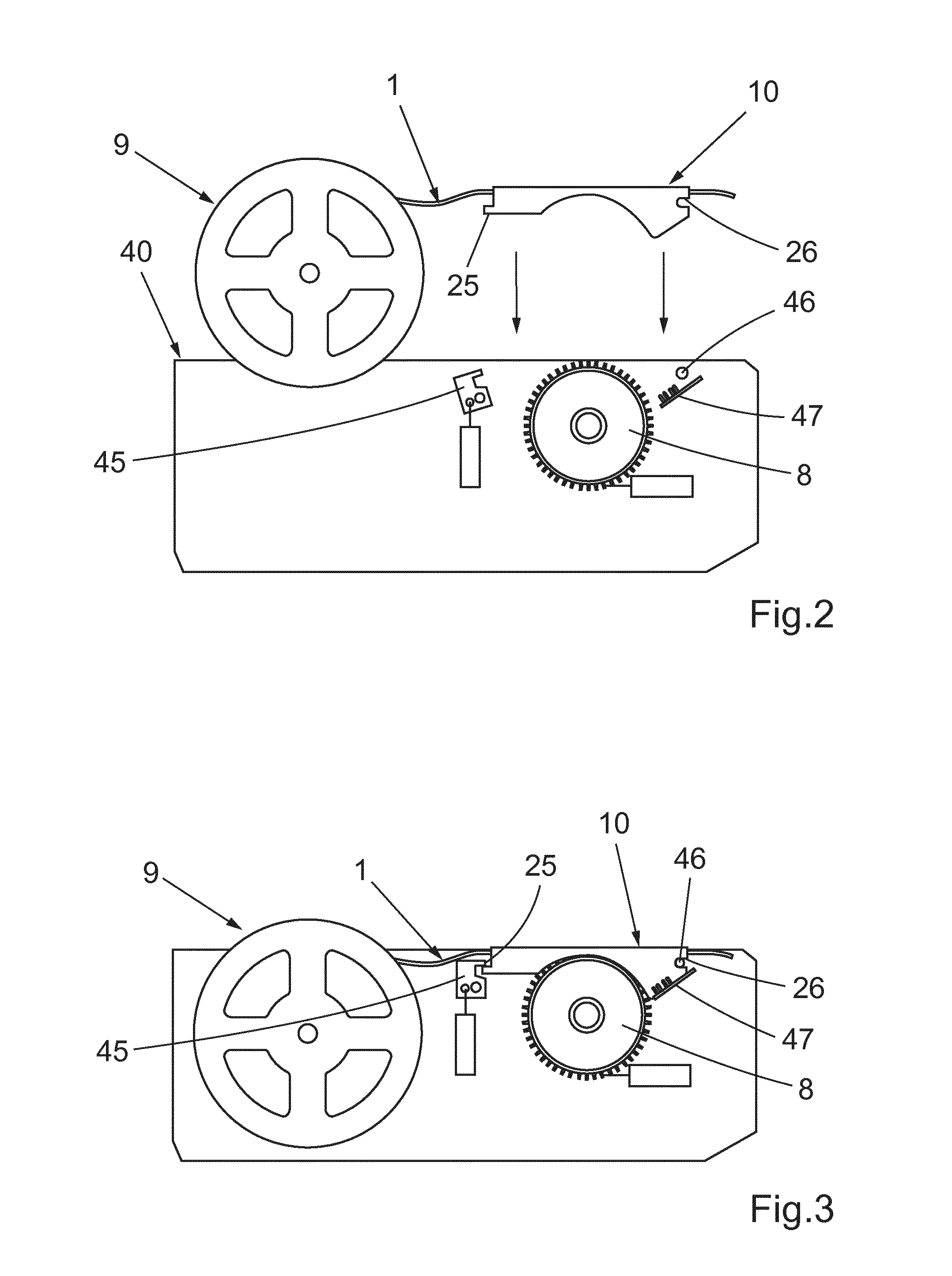 Method and device for automatic storage of tape guides