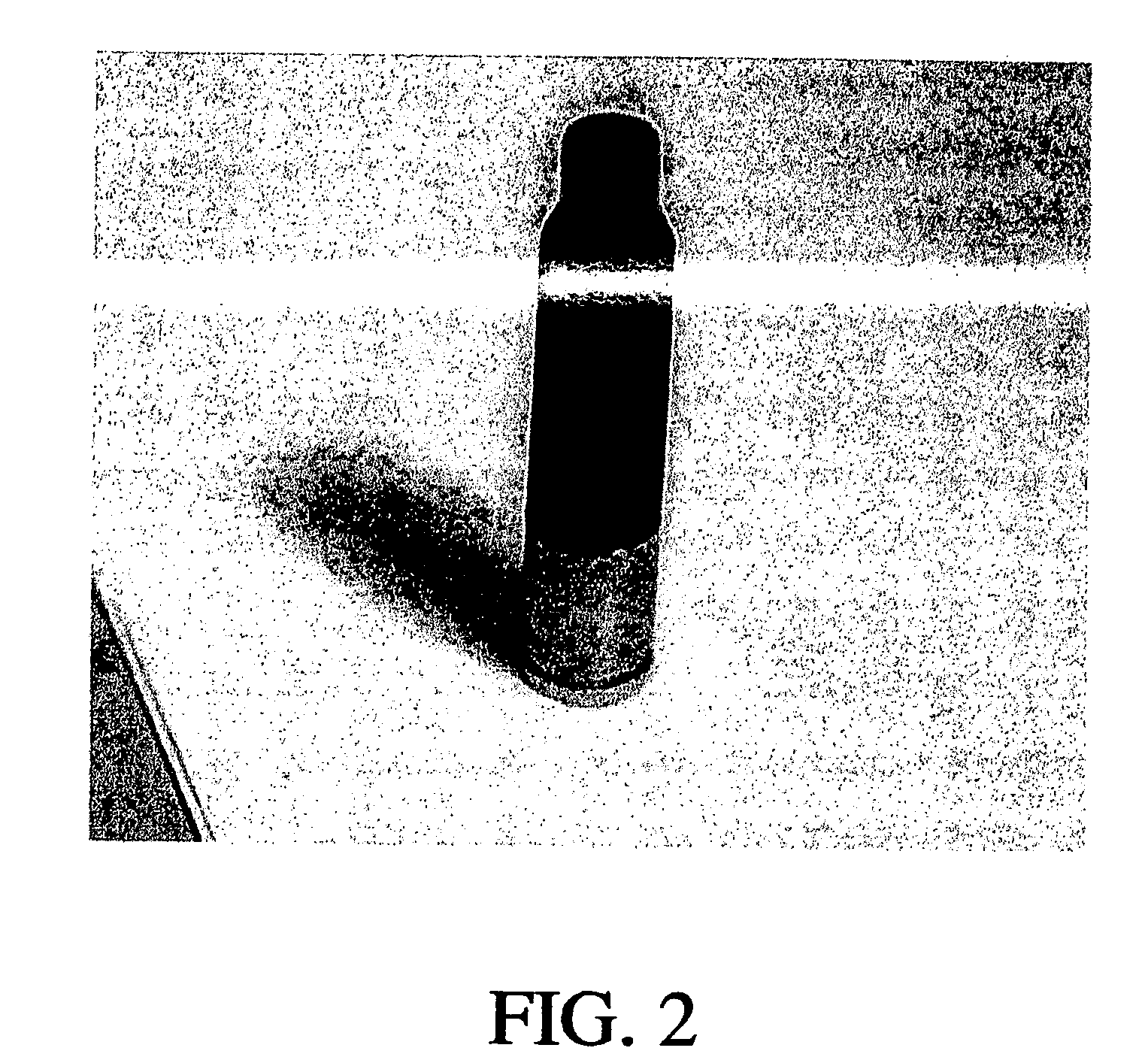 Article comprising a fine-grained metallic material and a polymeric material