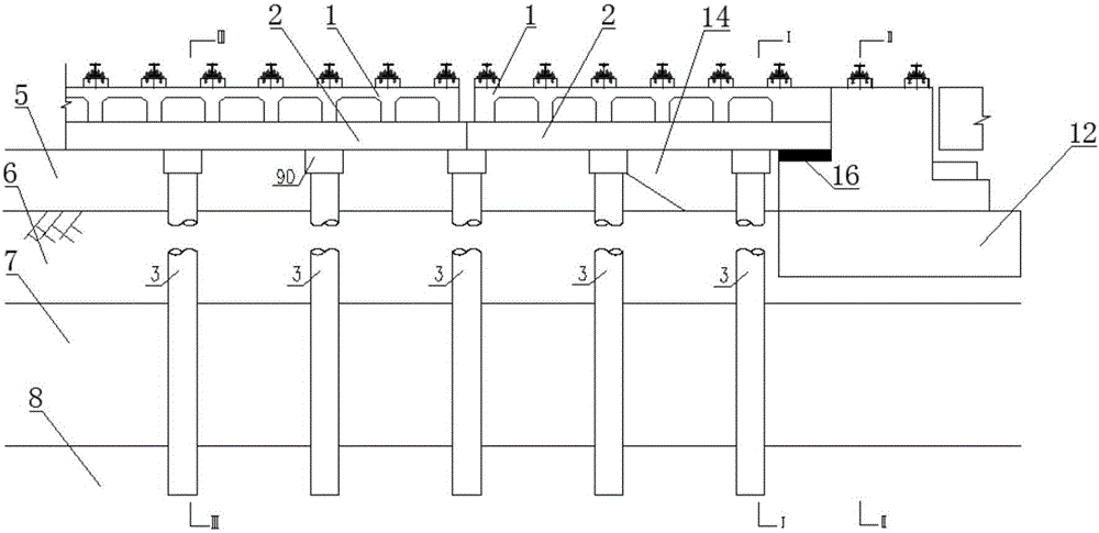 Transition section structure for middle and low speed, magnetic levitation, single-line fill-section pile foundation, joist-type rail-bearing beam