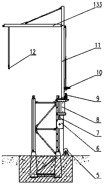 Tower type truss installing structure and method without cooperation with altitude hoisting equipment