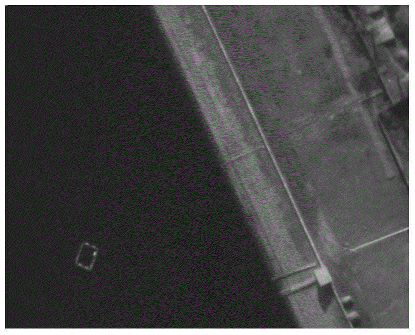 Sea surface small target detection method based on airborne infrared camera aerially-photographed image