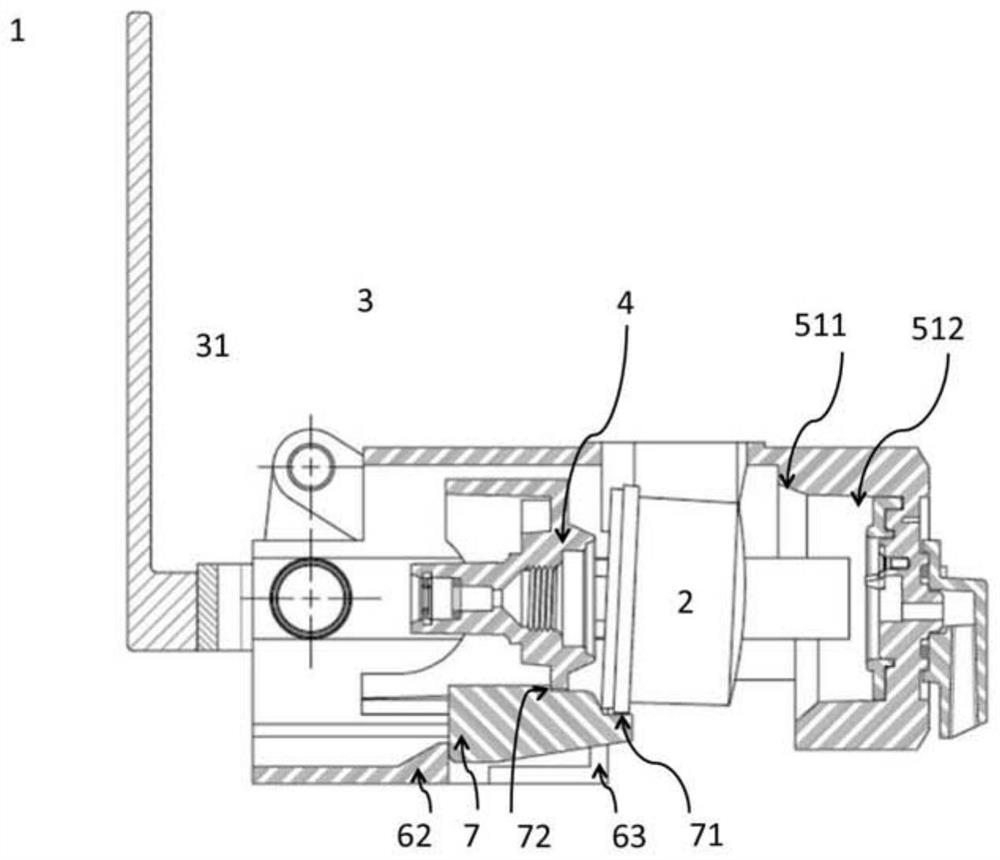 Extraction device with suitable collector chamber