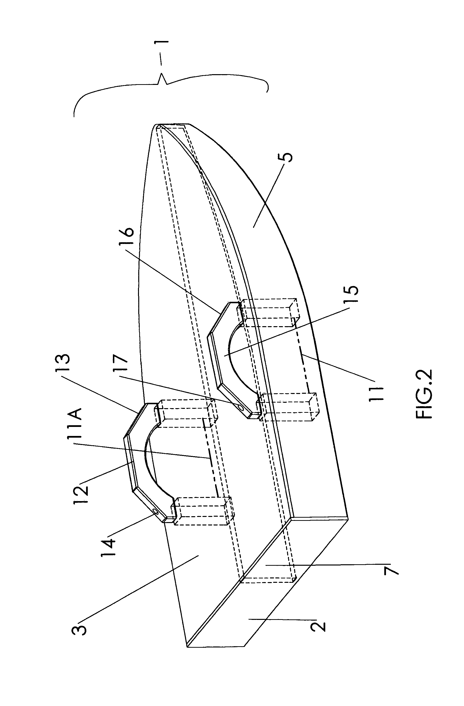 Device for steering a toboggan