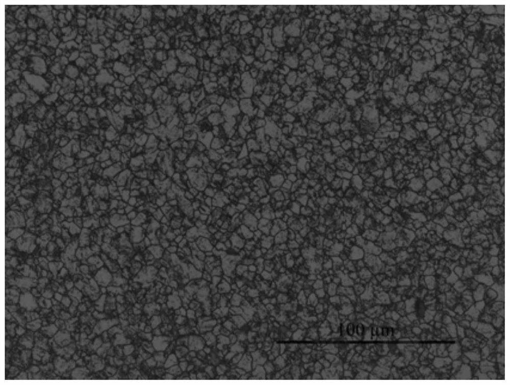 A kind of nb, v microalloyed gear steel and its preparation method, heat treatment method, carburizing treatment method and carburized gear steel