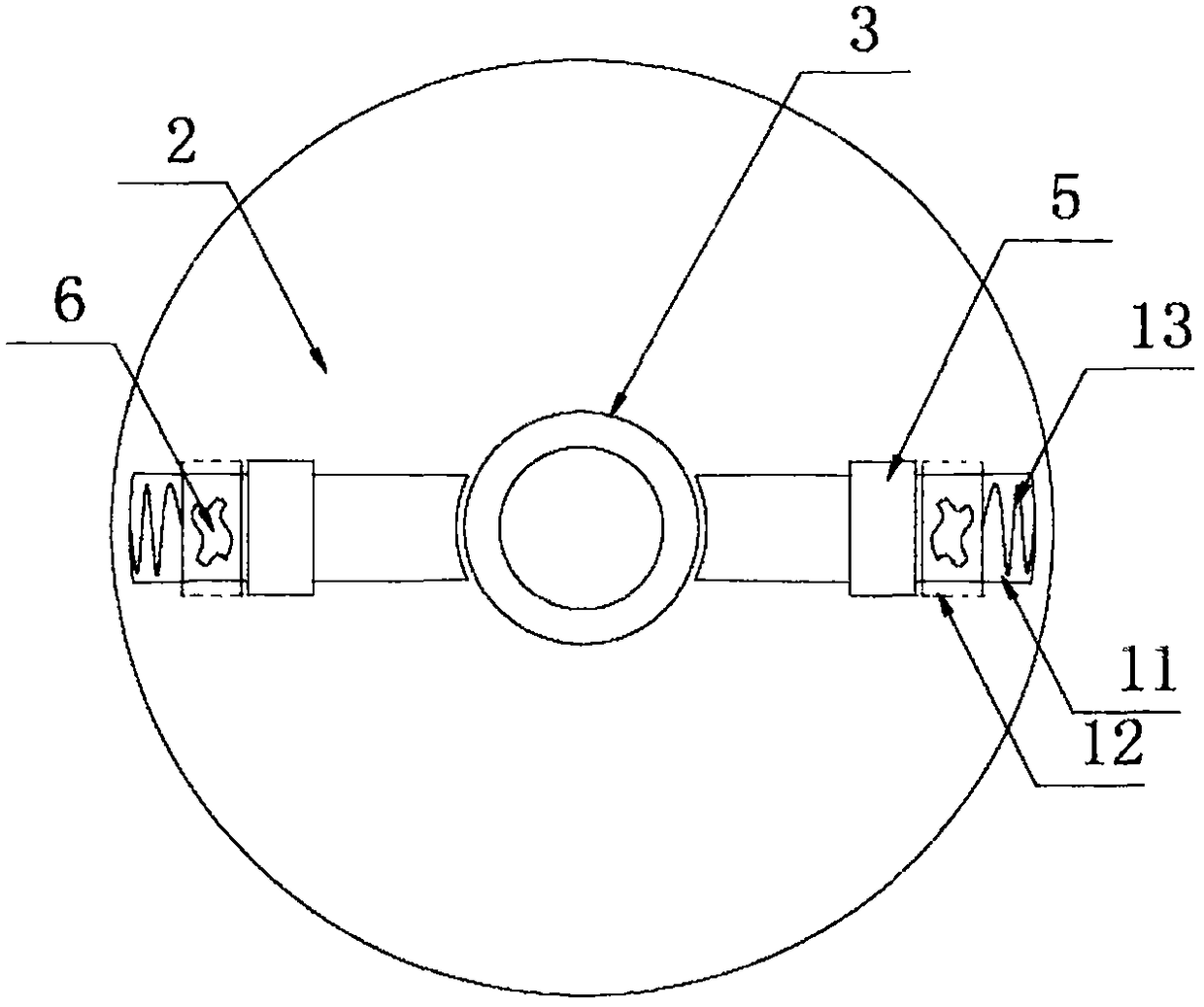 Reciprocating extrusion type high-efficiency pasture grass cutting device and using method thereof