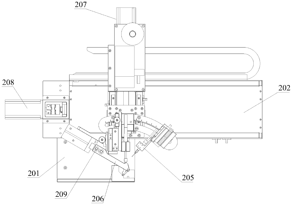 A welding cleaning module applied to a solder assembly and a solder assembly