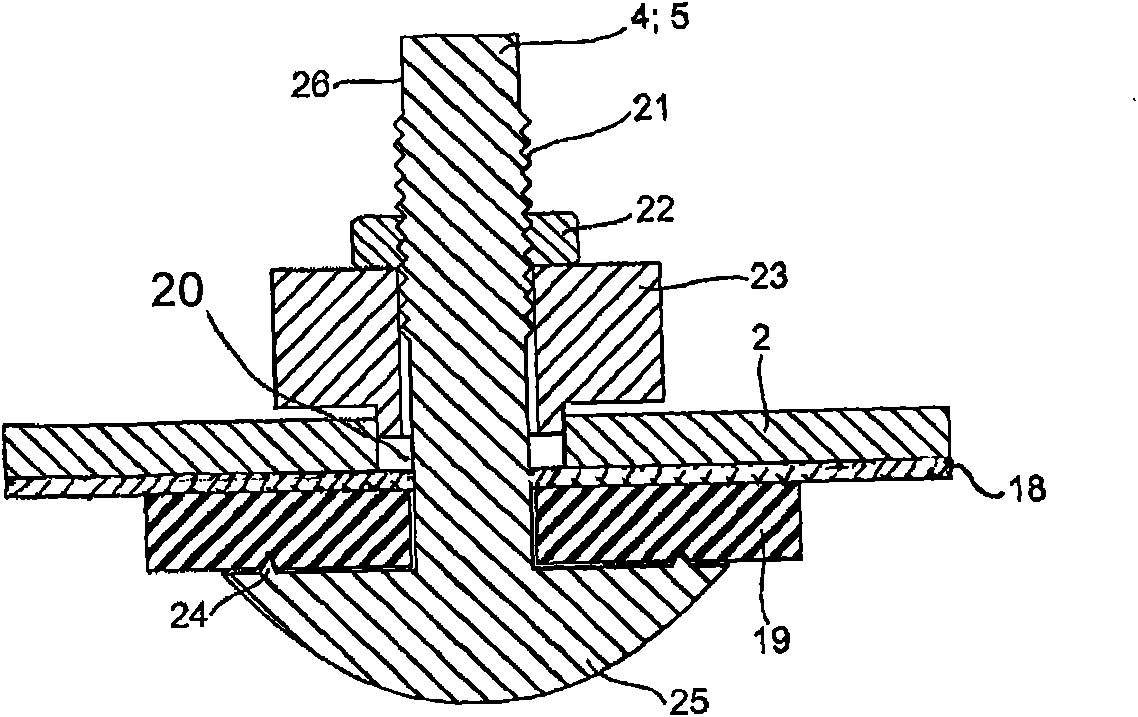 Device for measuring the volume or mass flow rate of a medium in a pipe