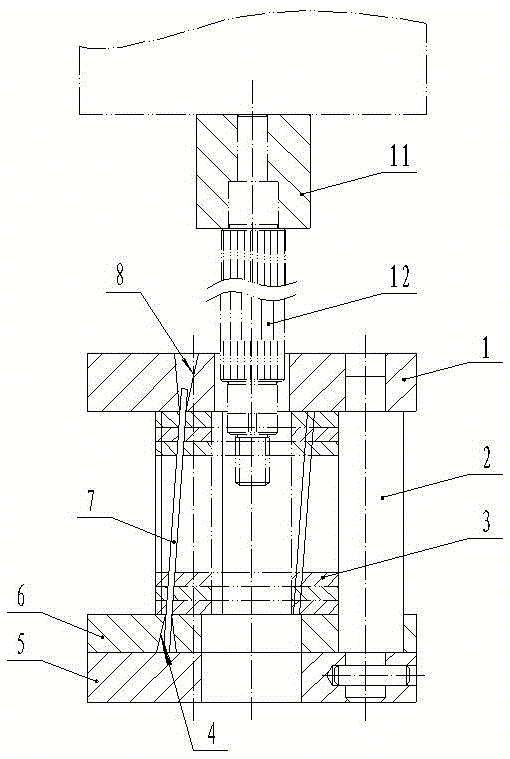 Pressing clamp for skew overlying rotor