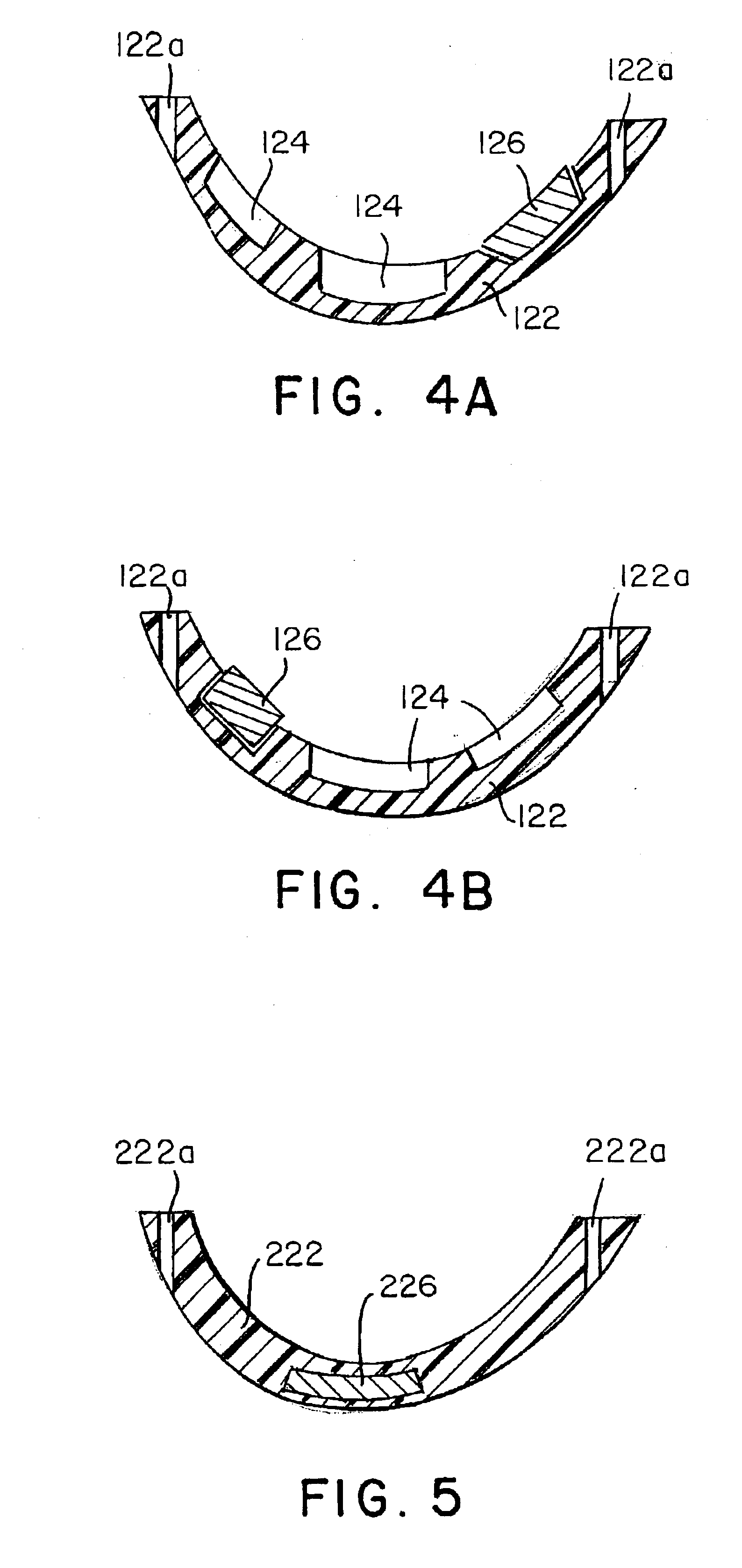 Golf club head with peripheral weighting