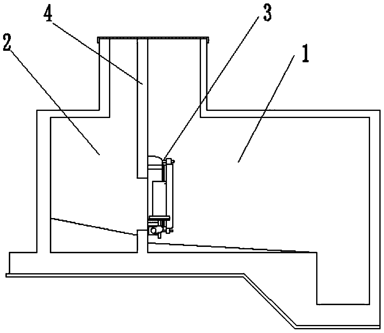 Hydraulic door type self-flushing device for rainwater storage pond