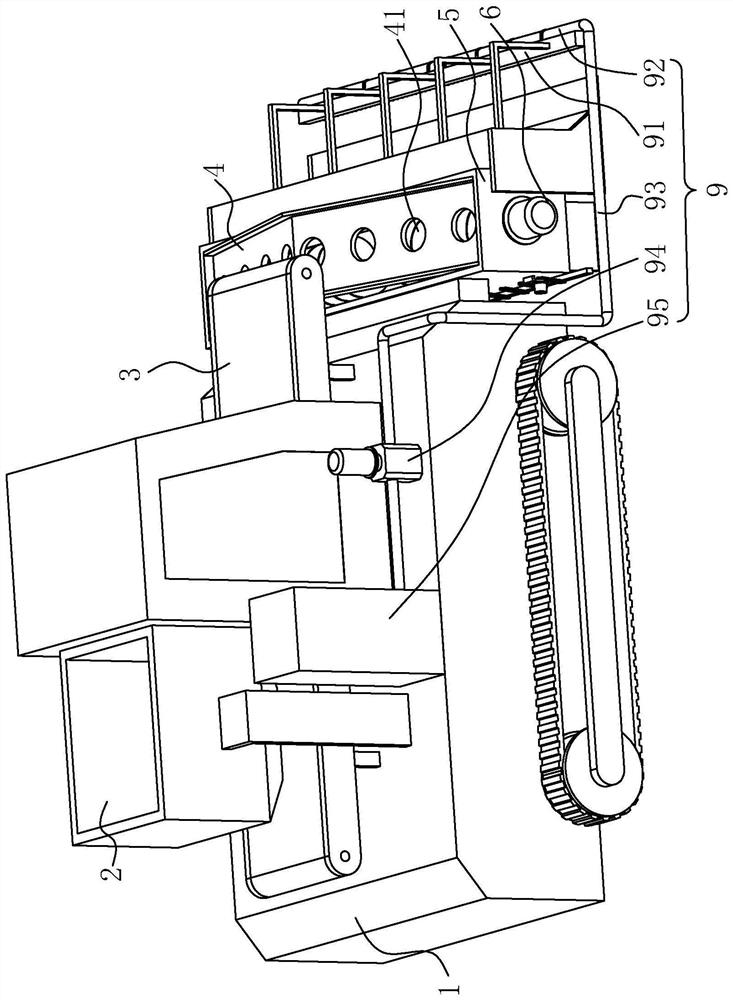 Road paving device and construction method thereof