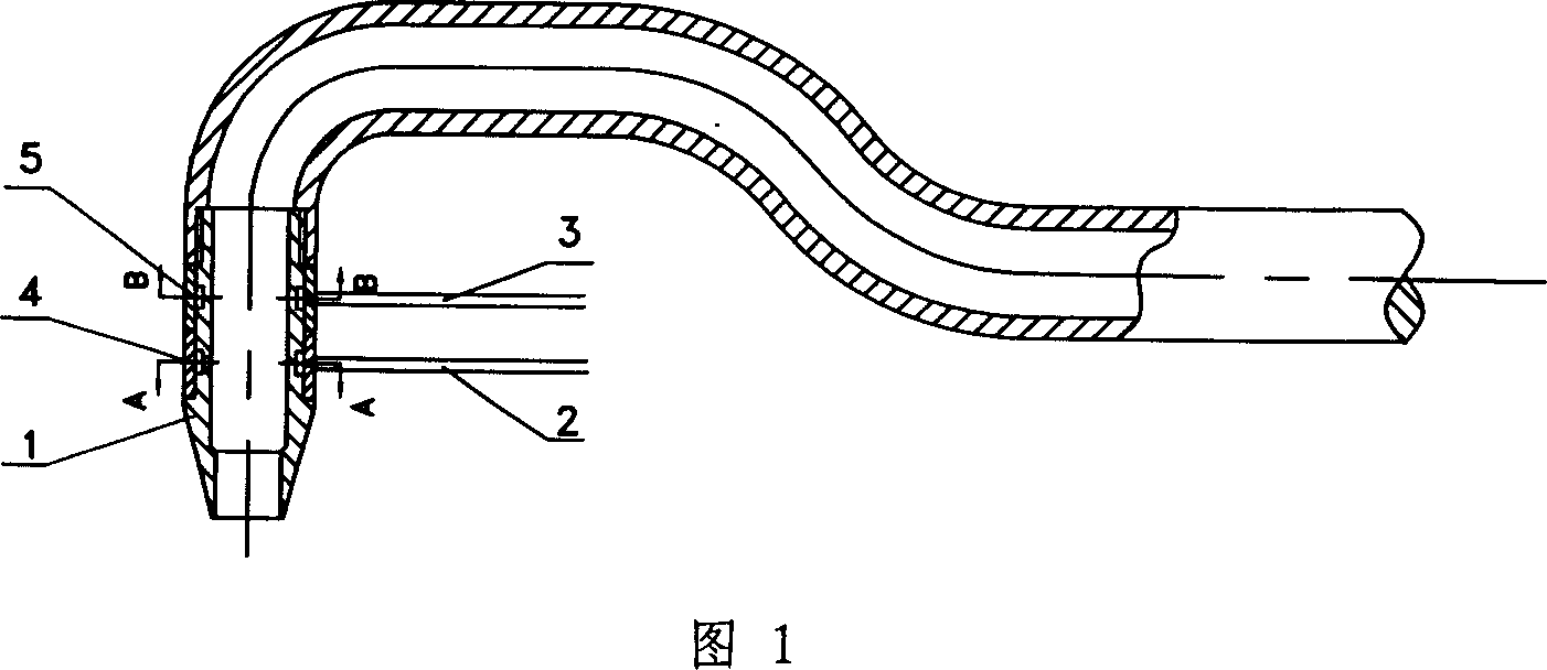 Solid dust sampling probe for use in pipeline