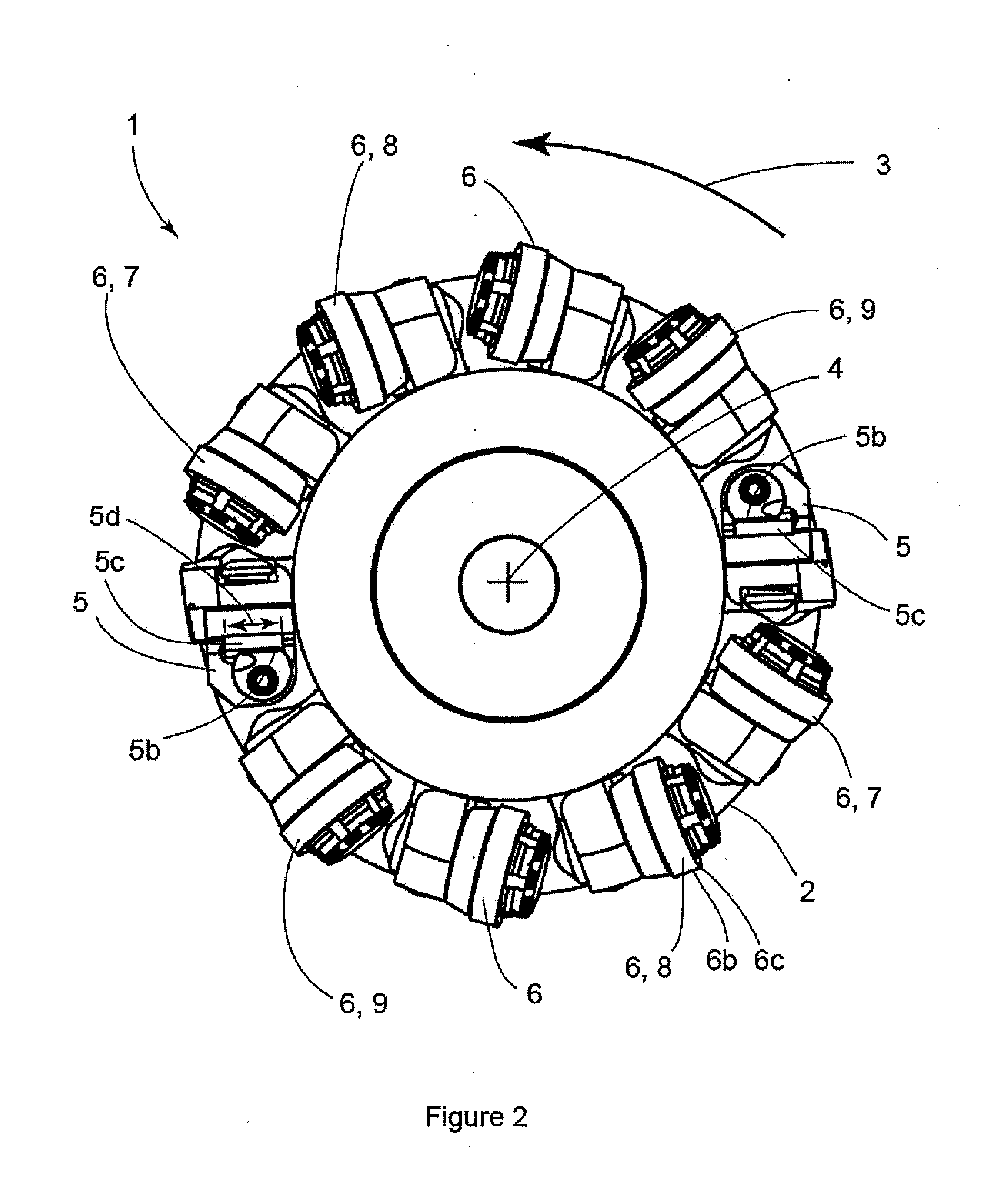 Finishing face mill with reduced chip load variation and method of obtaining the same