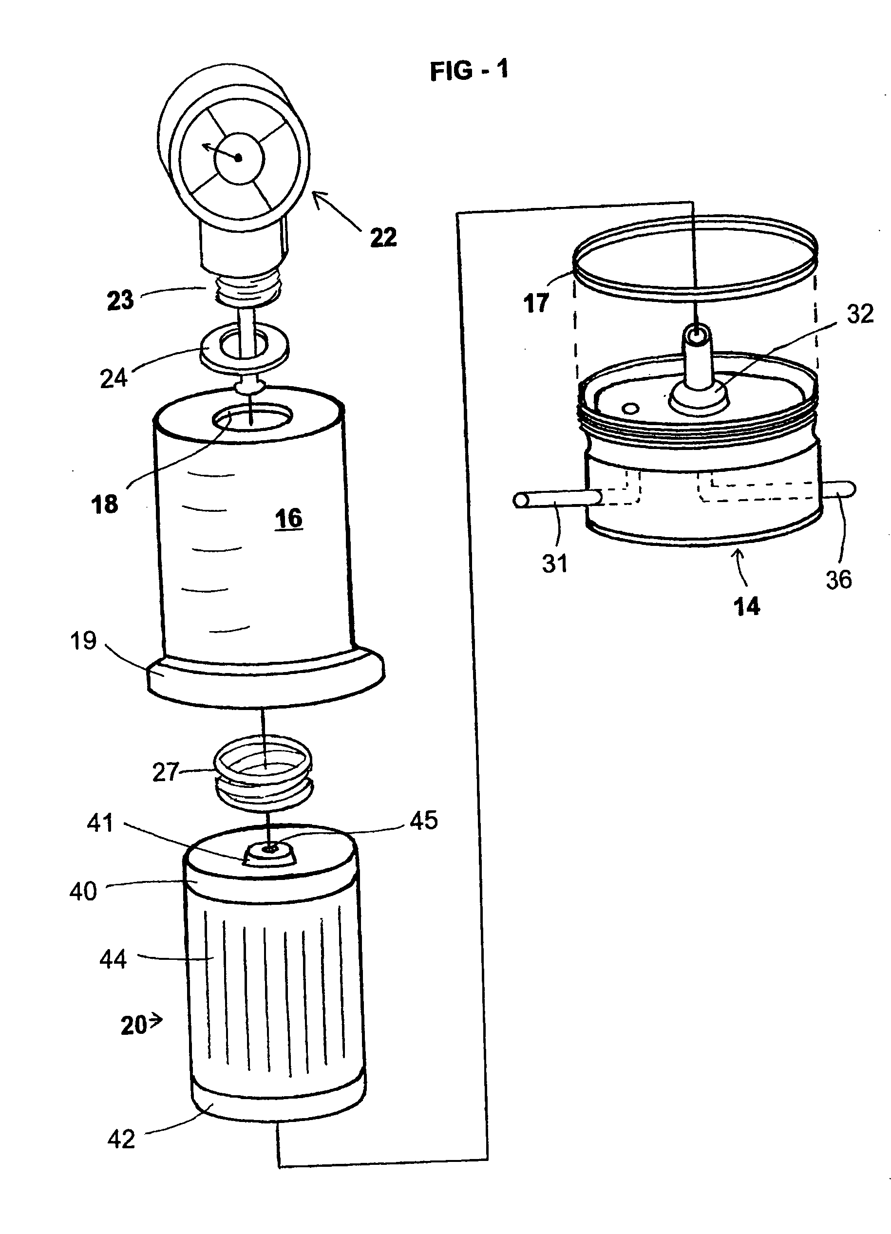 Fuel filter with restriction indicator, and method of using same