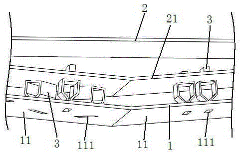 Five-sided wall socket