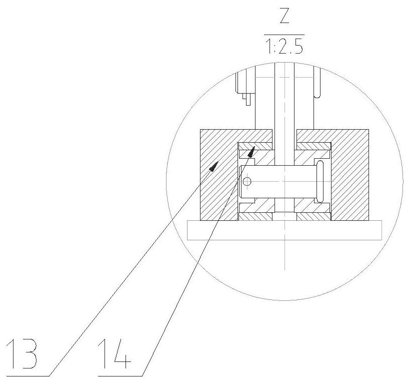 Multi-connecting-rod lifting adjustable coating mechanism