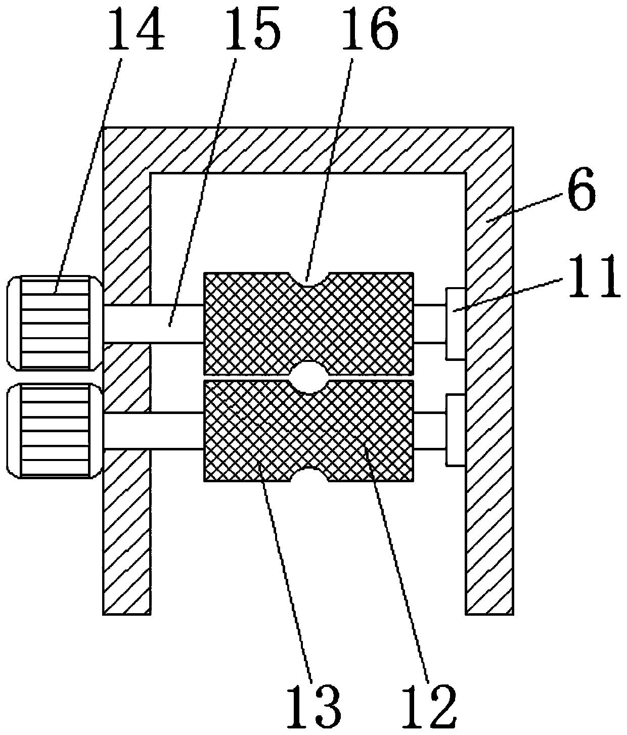 Wire feed device with tread control wire feed structure and of welding wire feeder