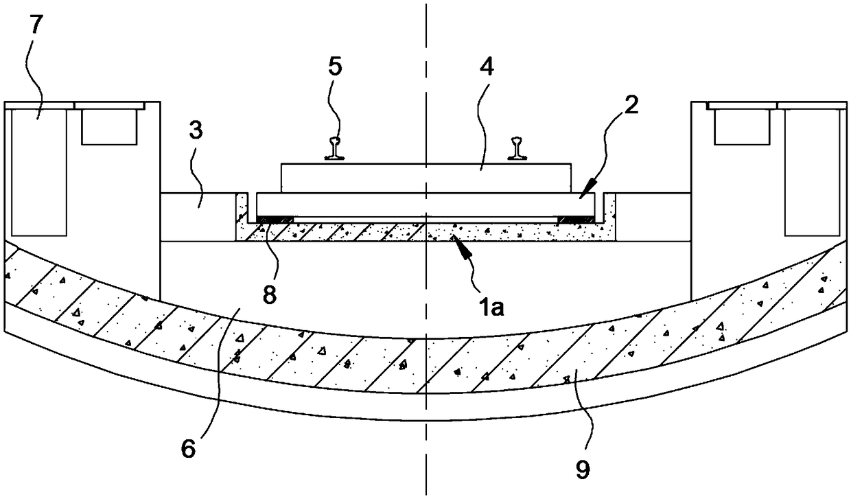 Rail deformation control structure in high-speed railway tunnel passing through large movable fault