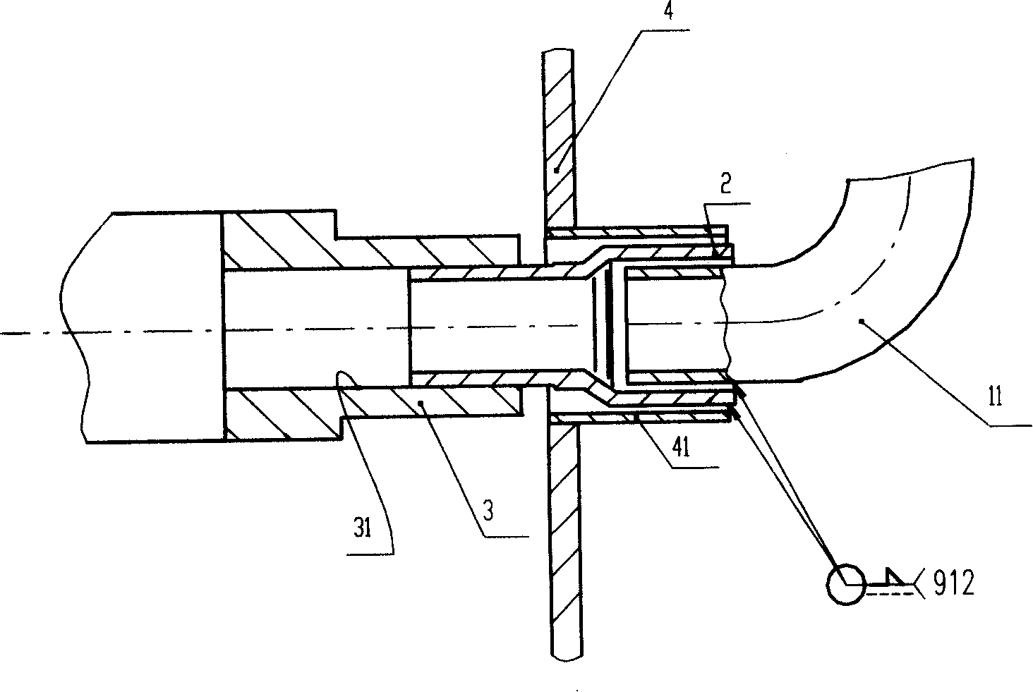 Totally-enclosed -type compressor suction duct connecting mechanism