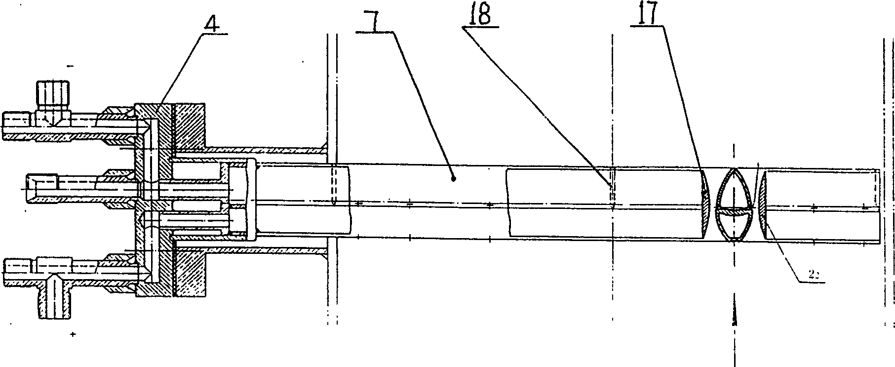 Uniform speed flow measuring device possessing speed raising function