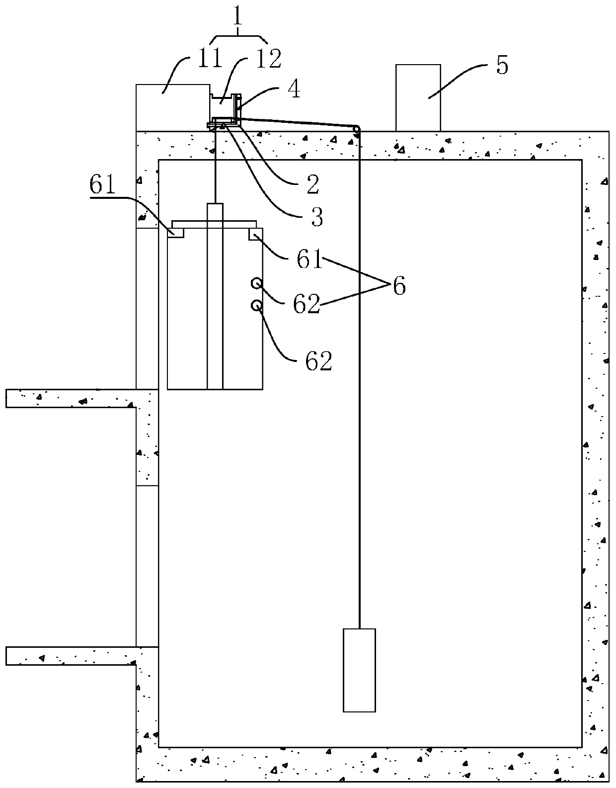 Elevator safety monitoring device