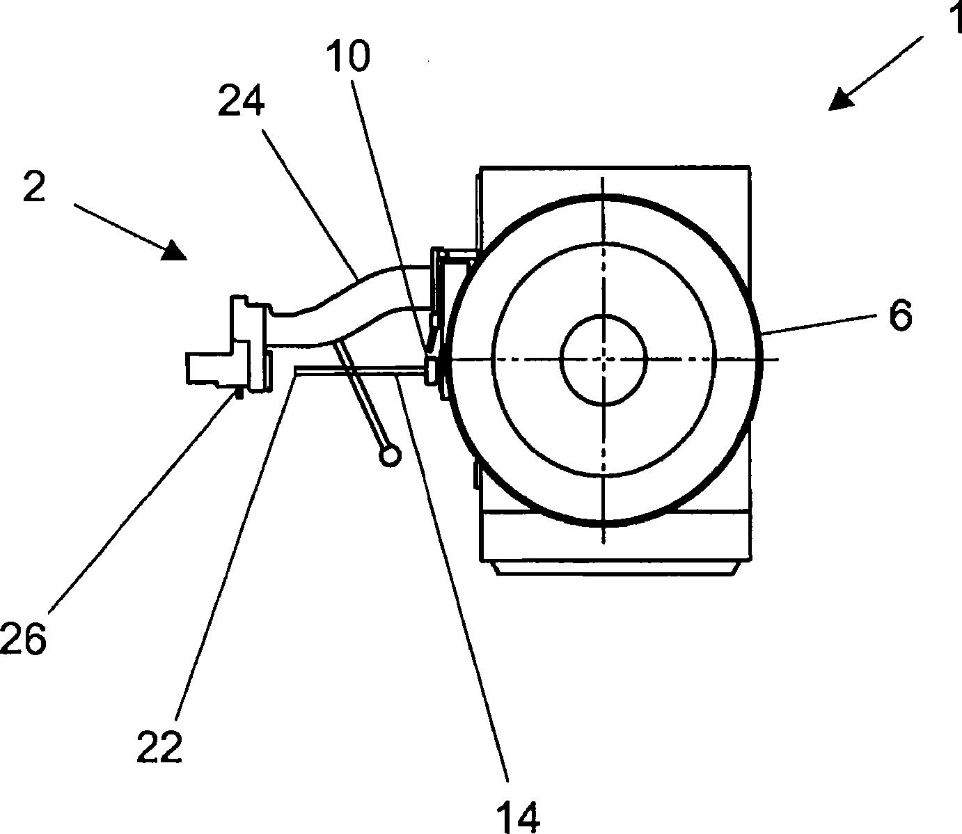 Filling apparatus, machine and method for filling of casings, particularly sausage casings