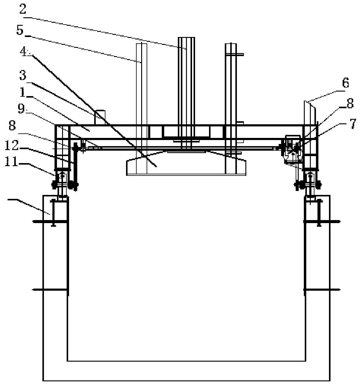 Bridge type refuse compression device