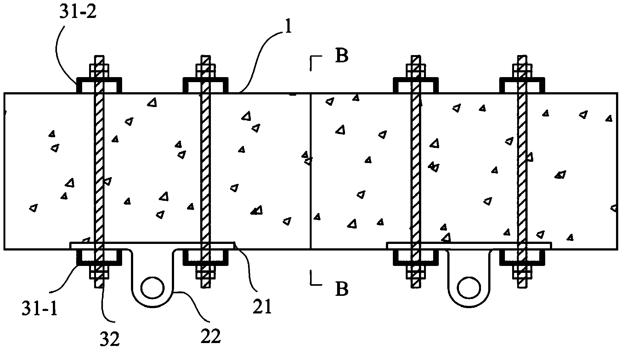 Buttress reinforcement device of construction hoist and using method of buttress reinforcement device