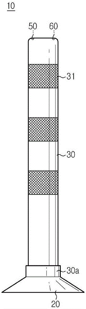 Delineator post having restoration function