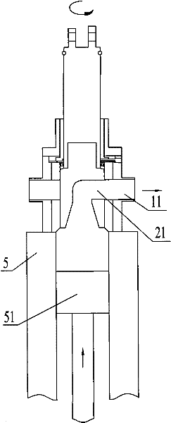 Switching valve for charging and discharging food
