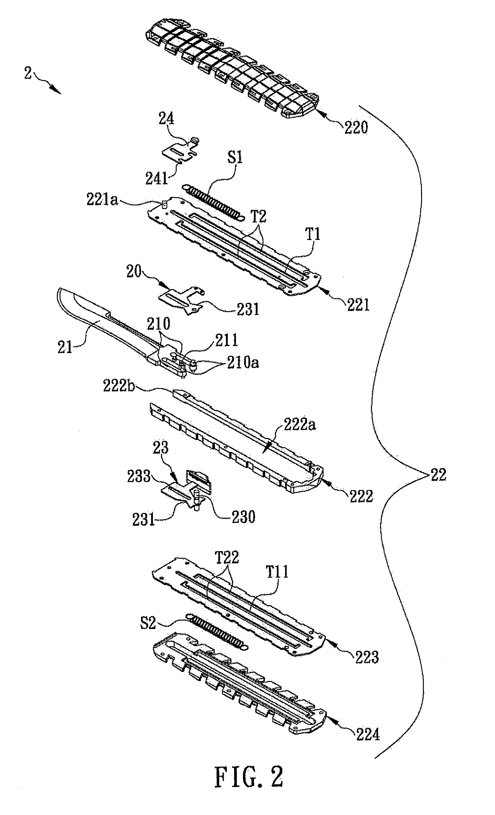 Knife having resilient elements for blade positioning
