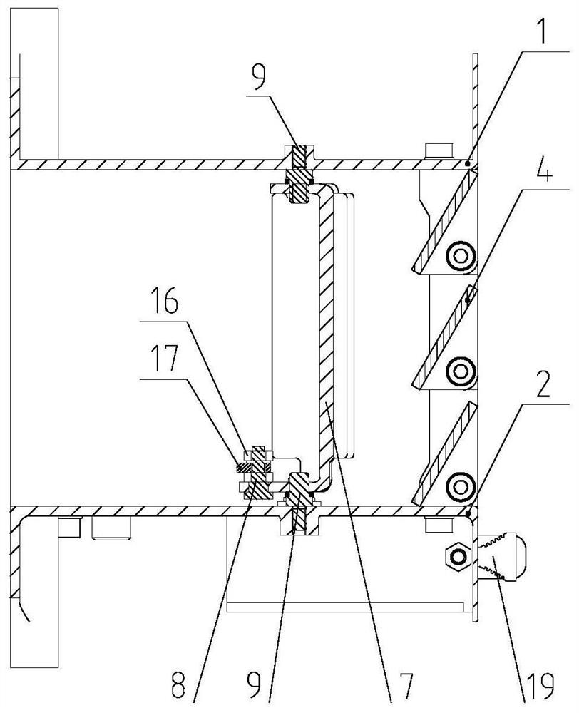 Flow-equalizing adjustable air supply device in space cabin