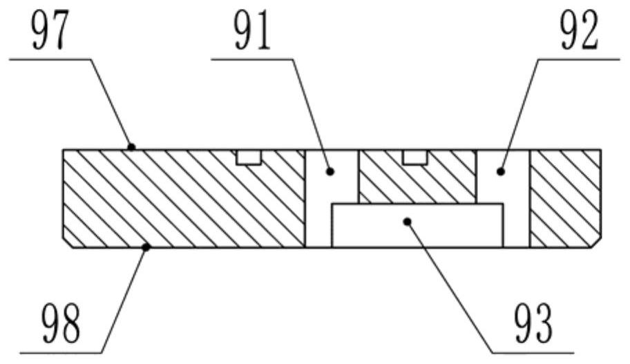 Rotary cutting valve with long service life structure