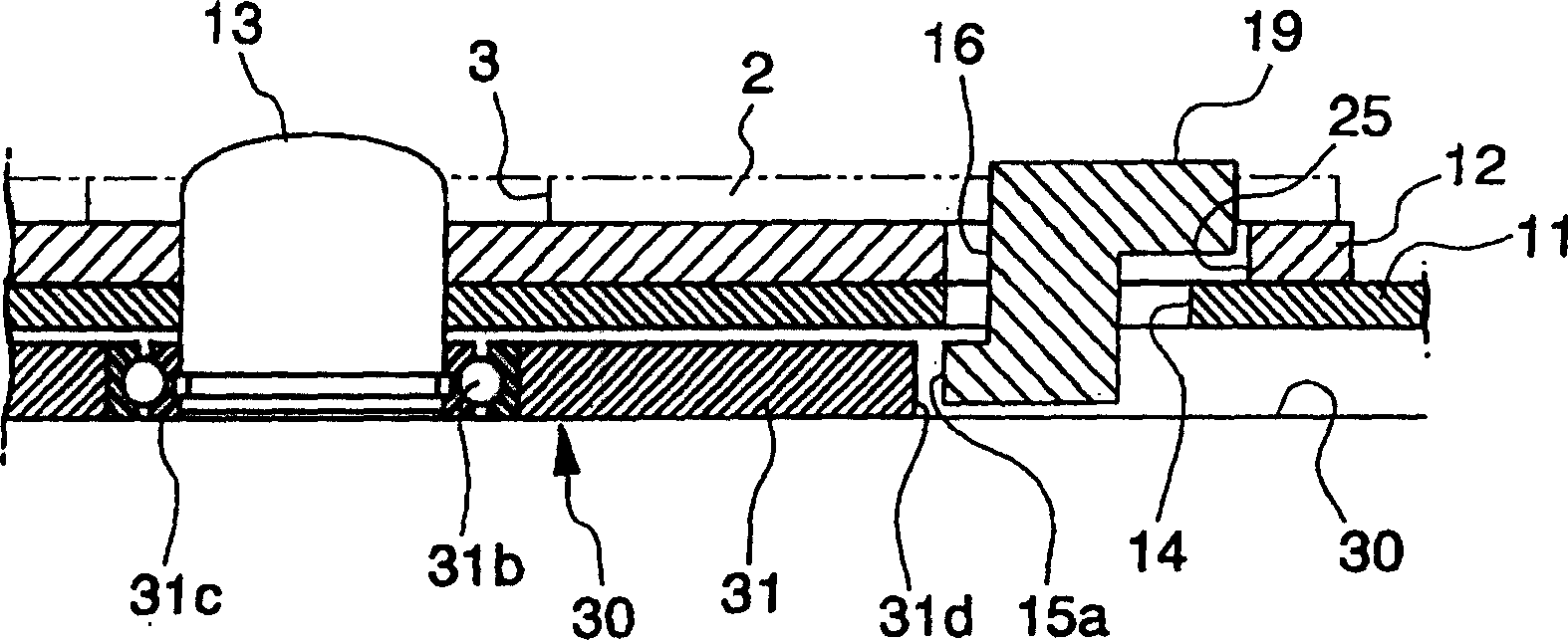 Clamping device for magnetic disk