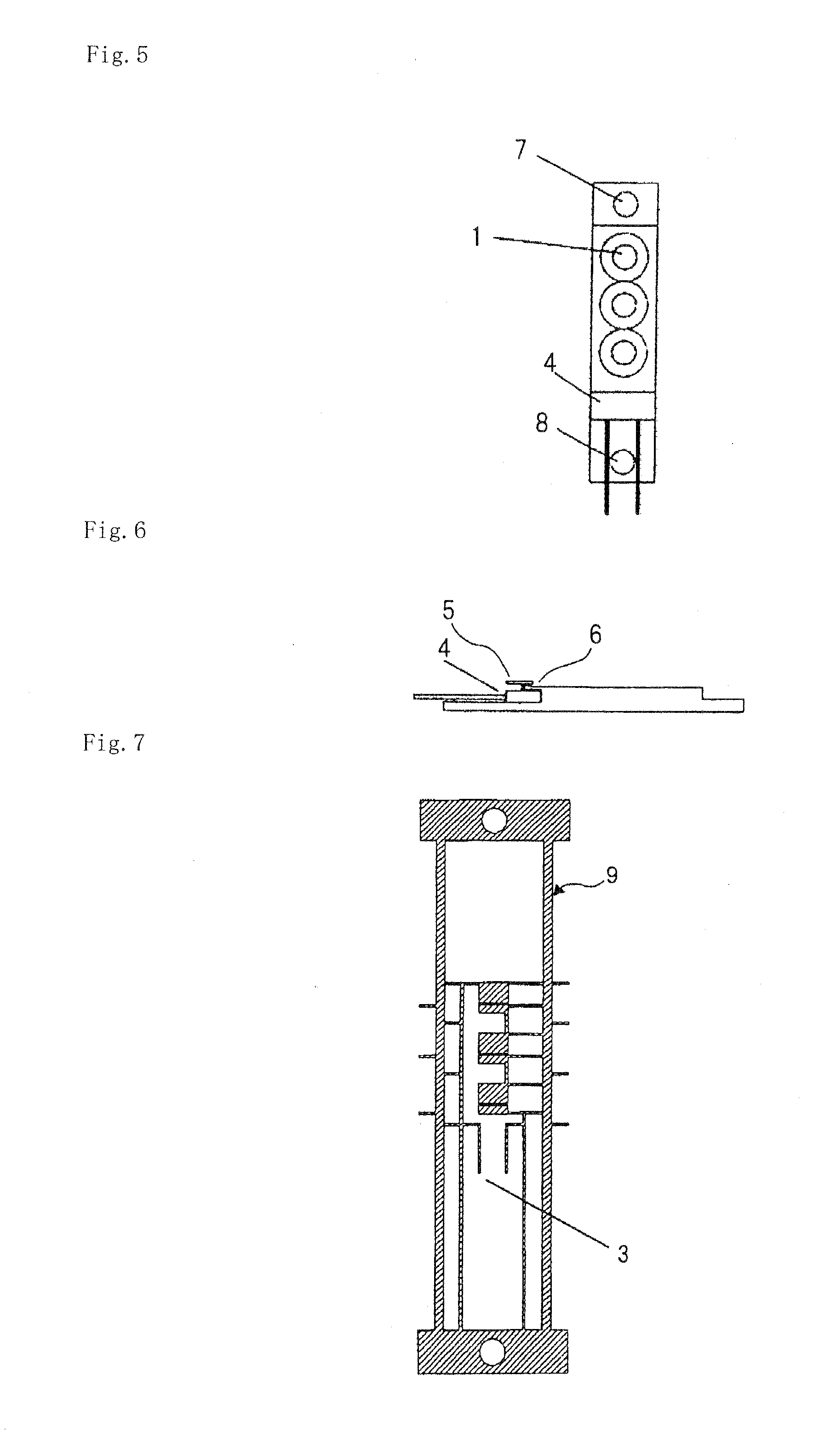 Light-emitting device with power supply structure