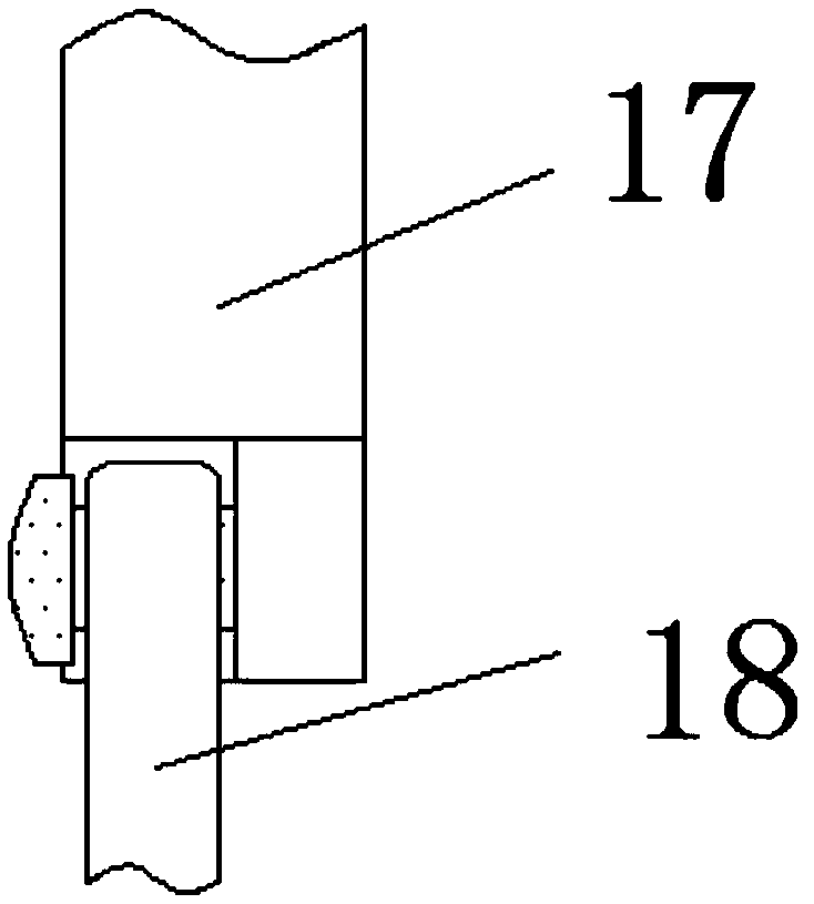 Ice block removing device in refrigerator with reciprocating vibration mode