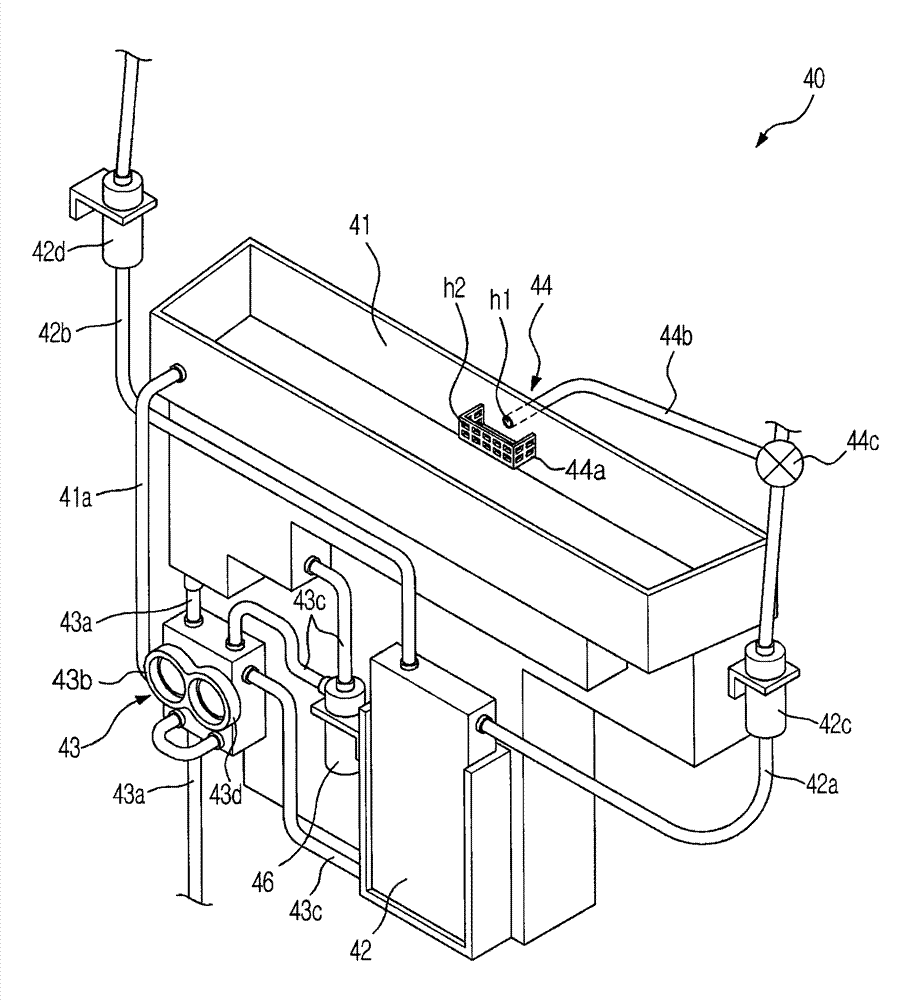 Cleaning device of an air conditioner and a control method