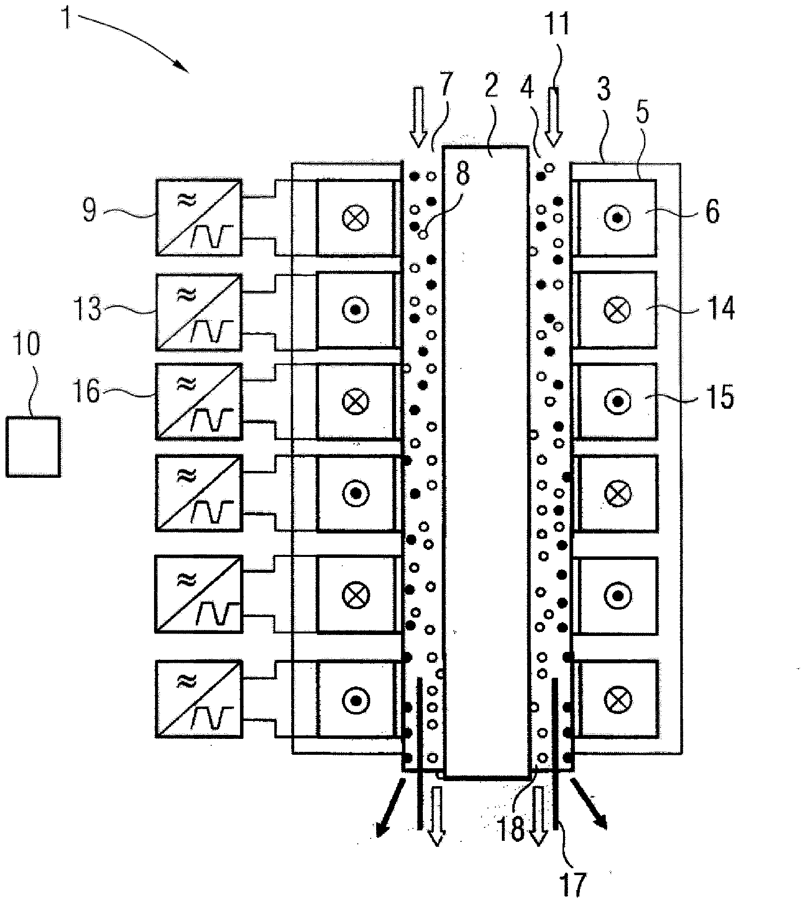 Separating device for separating magnetic or magnetizable particles present in a suspension
