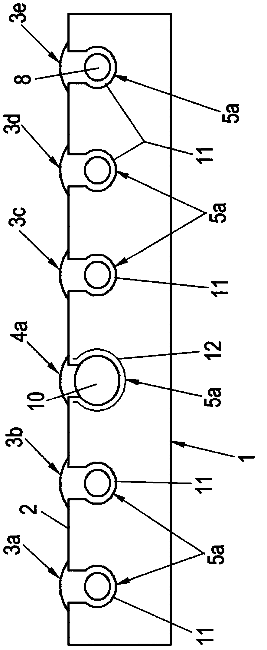 Pull-out guide device for furniture parts that are movable relative to one another comprising a roller bearing device