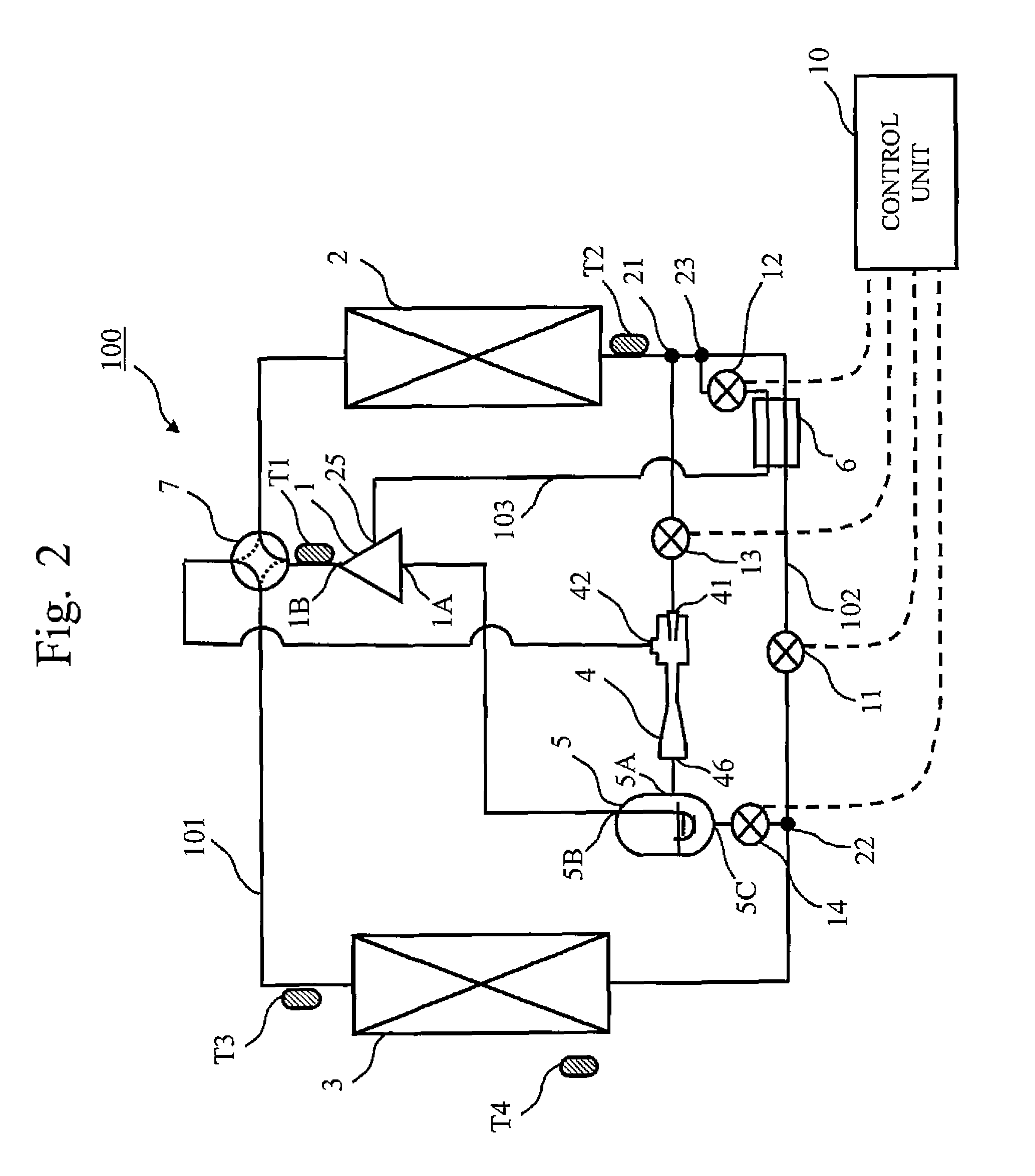 Heat pump apparatus with ejector cycle