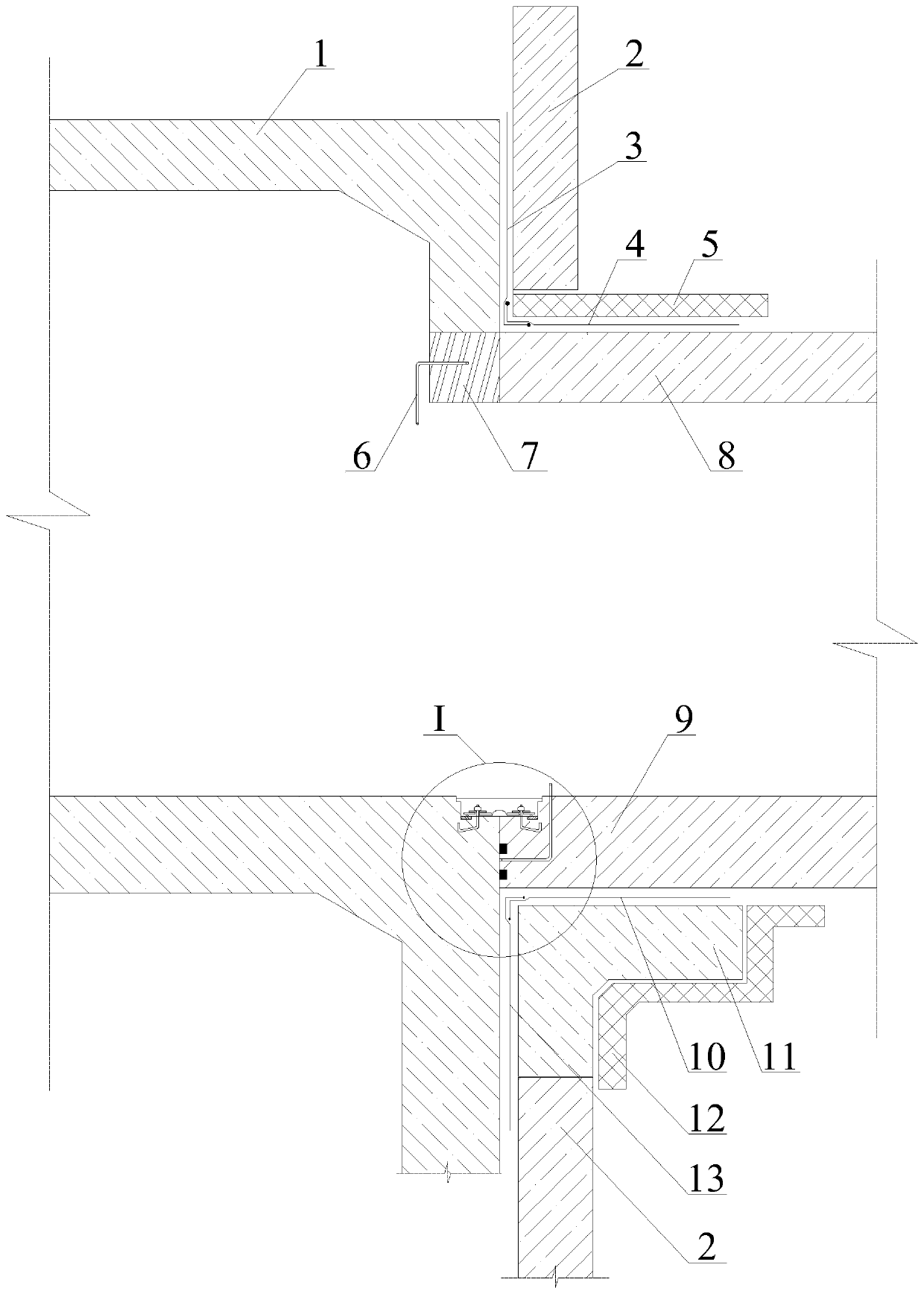 Waterproof structure at joint between station body and auxiliary passage as well as construction method