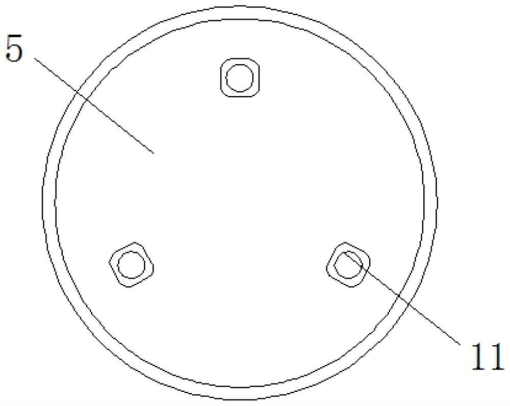 Adjusting device for aircraft wing assembly