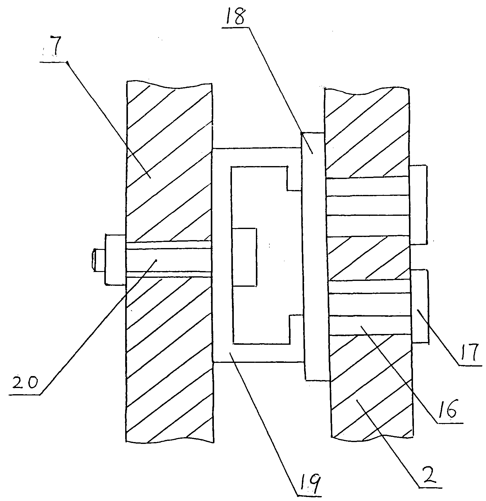 Low-temperature refrigerator device structure