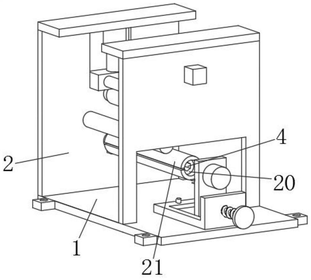 An automatic crimping device for a net weaving machine