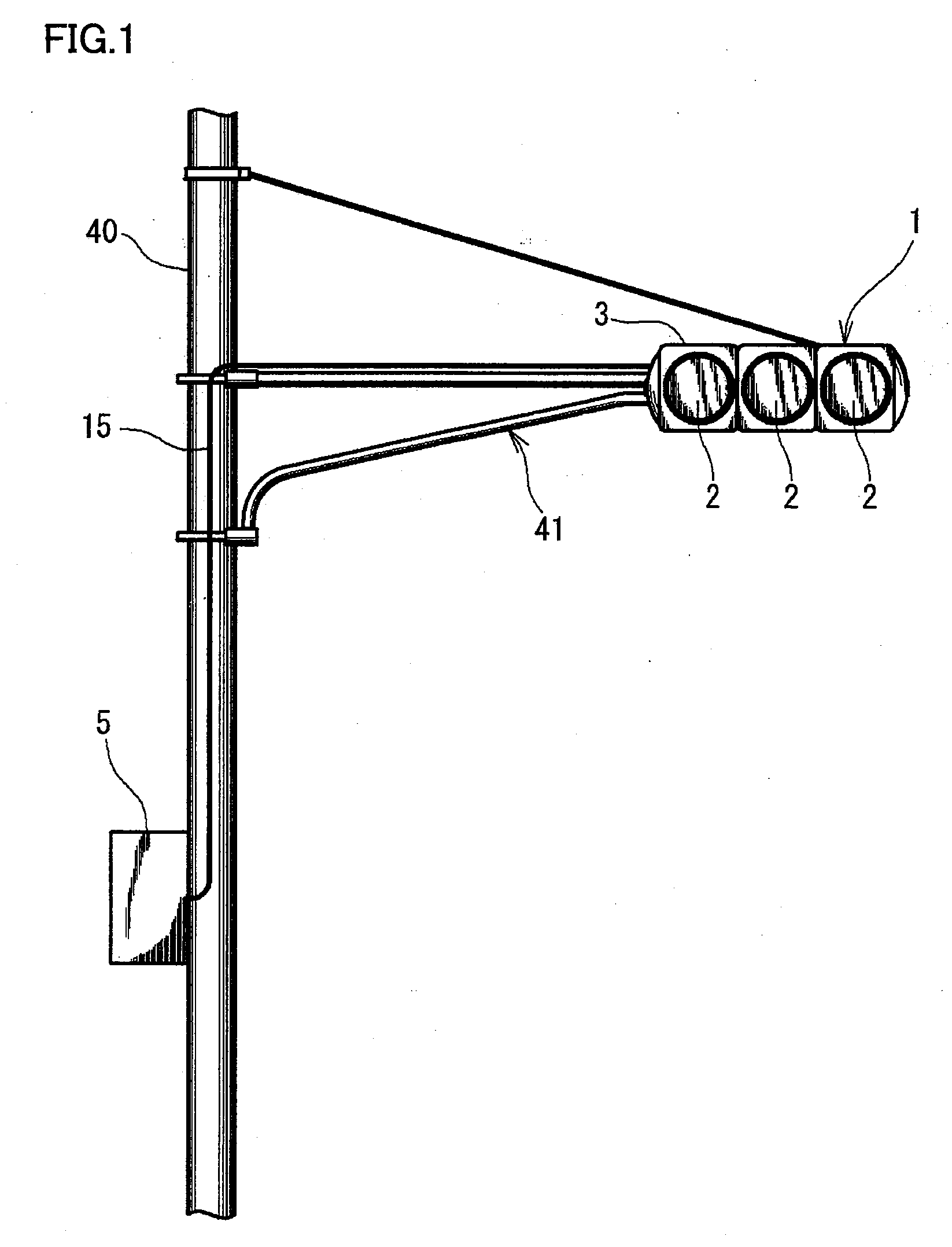 Lamp apparatus, antenna unit for lamp apparatus, communication system, and traffic signal controller