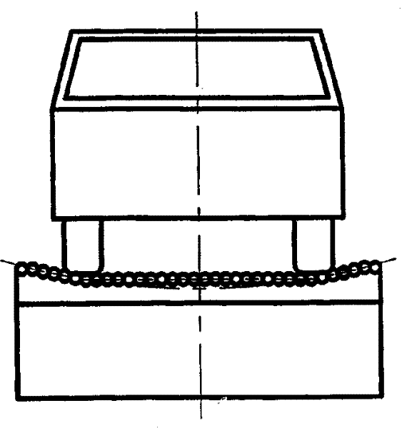 Cambered surface roller track positioning type vehicle carrier