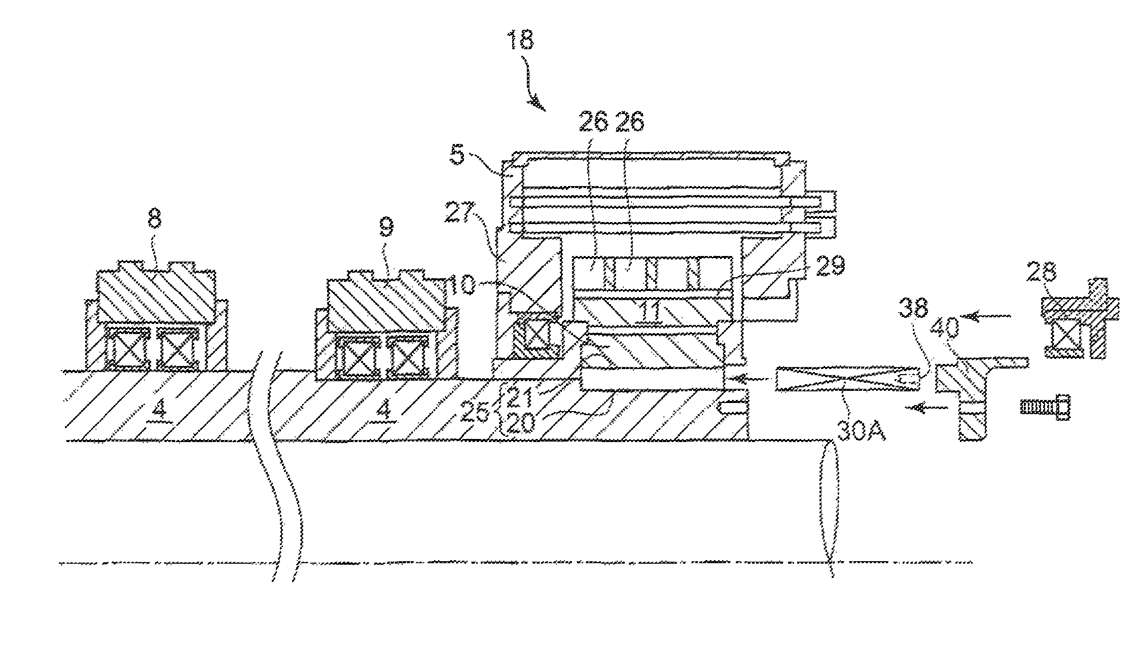 Power generating apparatus of renewable energy type and method for installing hydraulic pump