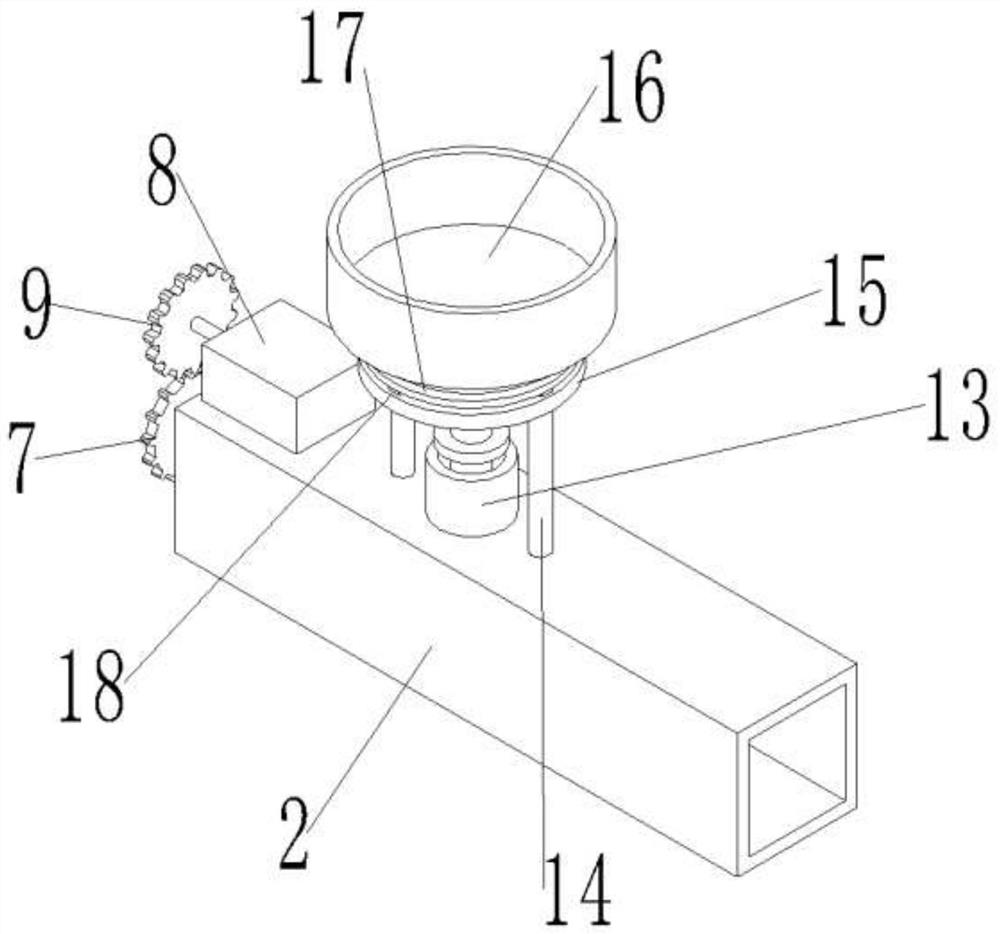 Accurate batching device for old hen powder